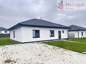 Prodej novostavby RD typu bungalov Nechanice - Staré Nechanice, okres Hradec Králové., cena 6950000 CZK / objekt, nabízí 